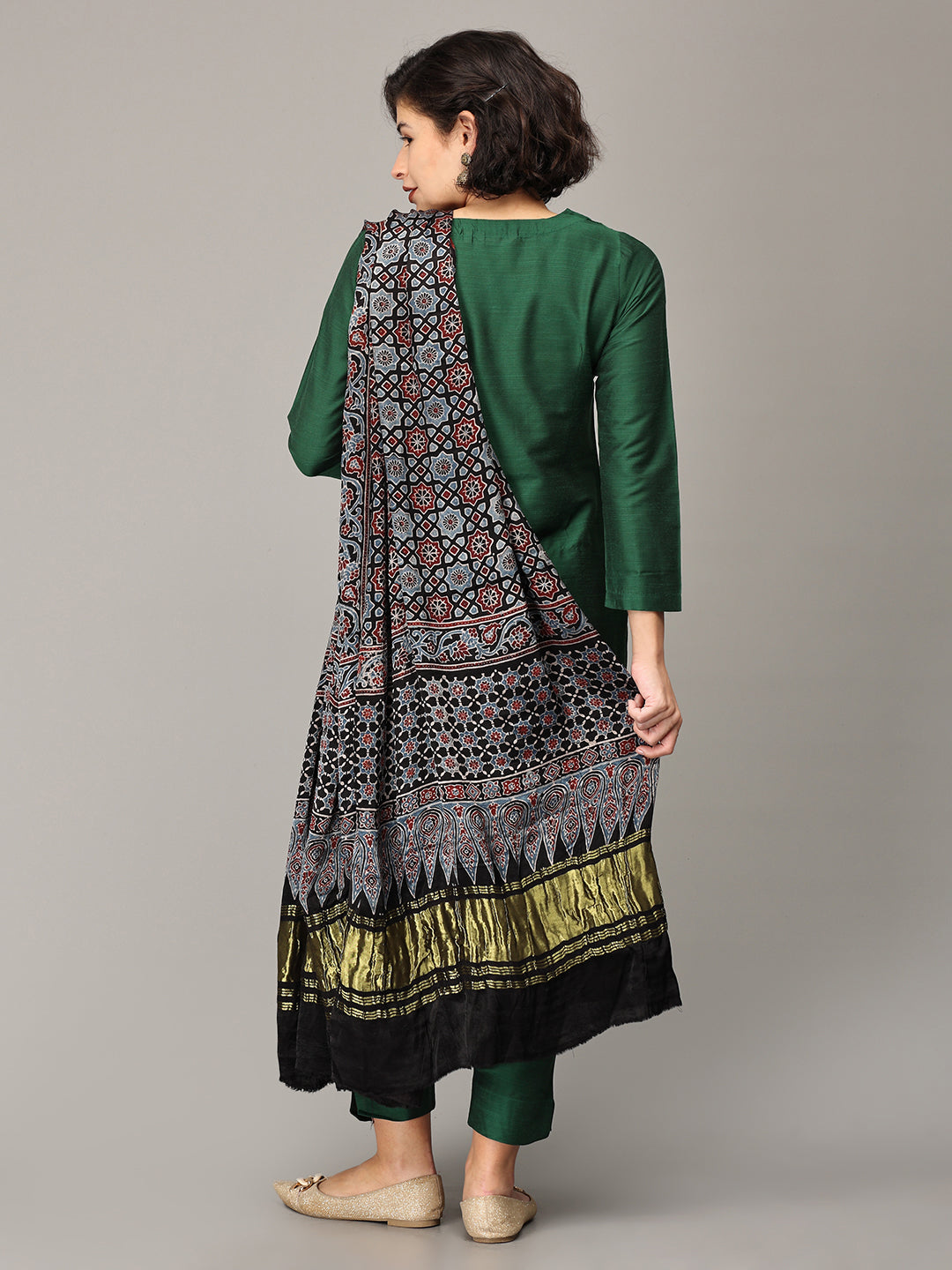 ELLEORA Bottal Green Cotton Silk Kurta Set