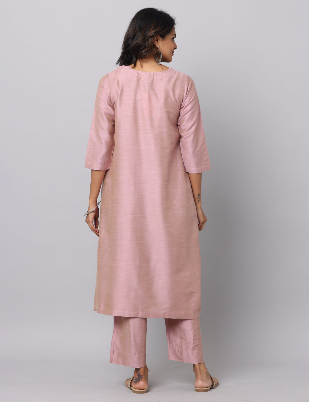 Elleora Gathered Cotton Silk Kurta Set Dusty Pink