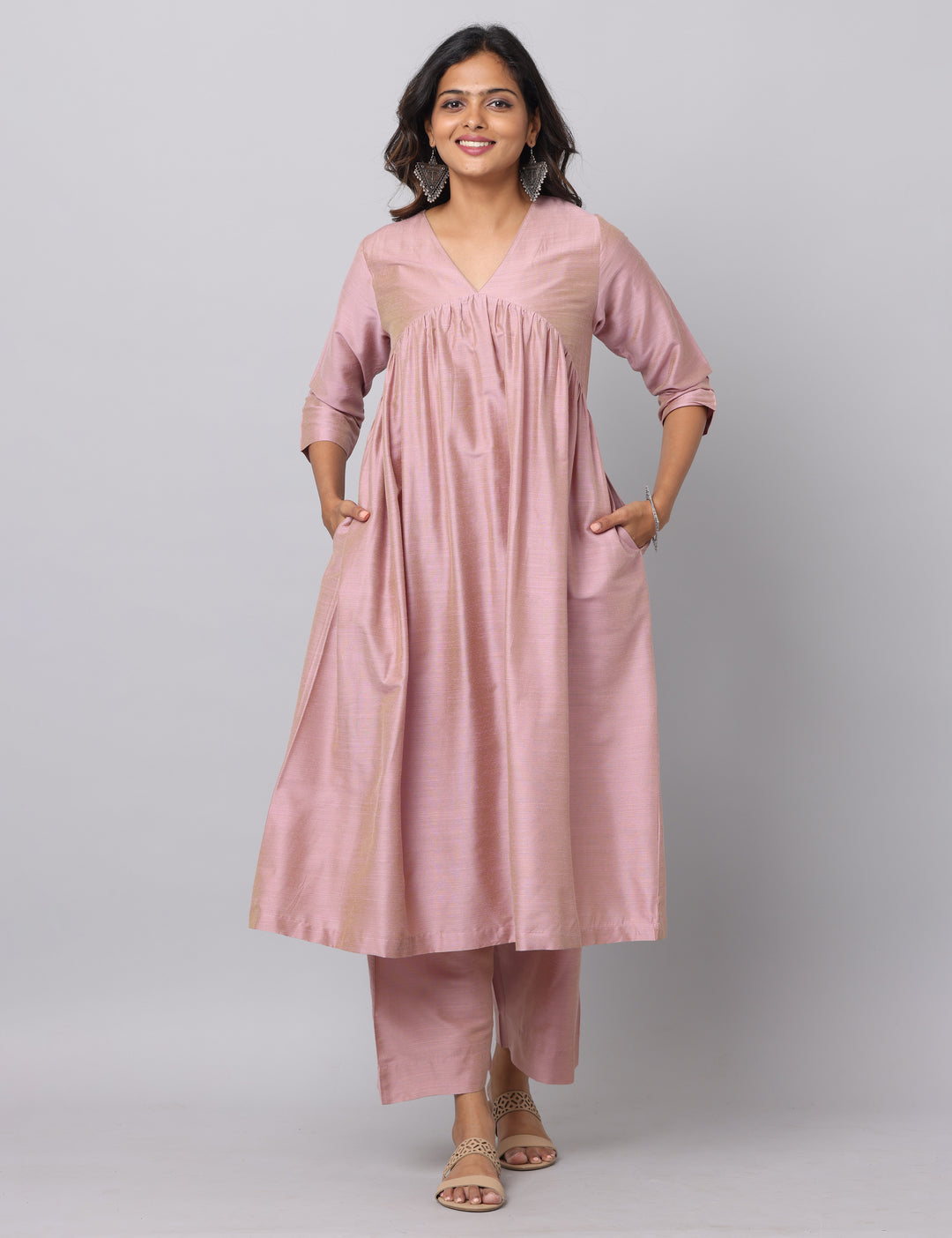 Elleora Gathered Cotton Silk Kurta Set Dusty Pink