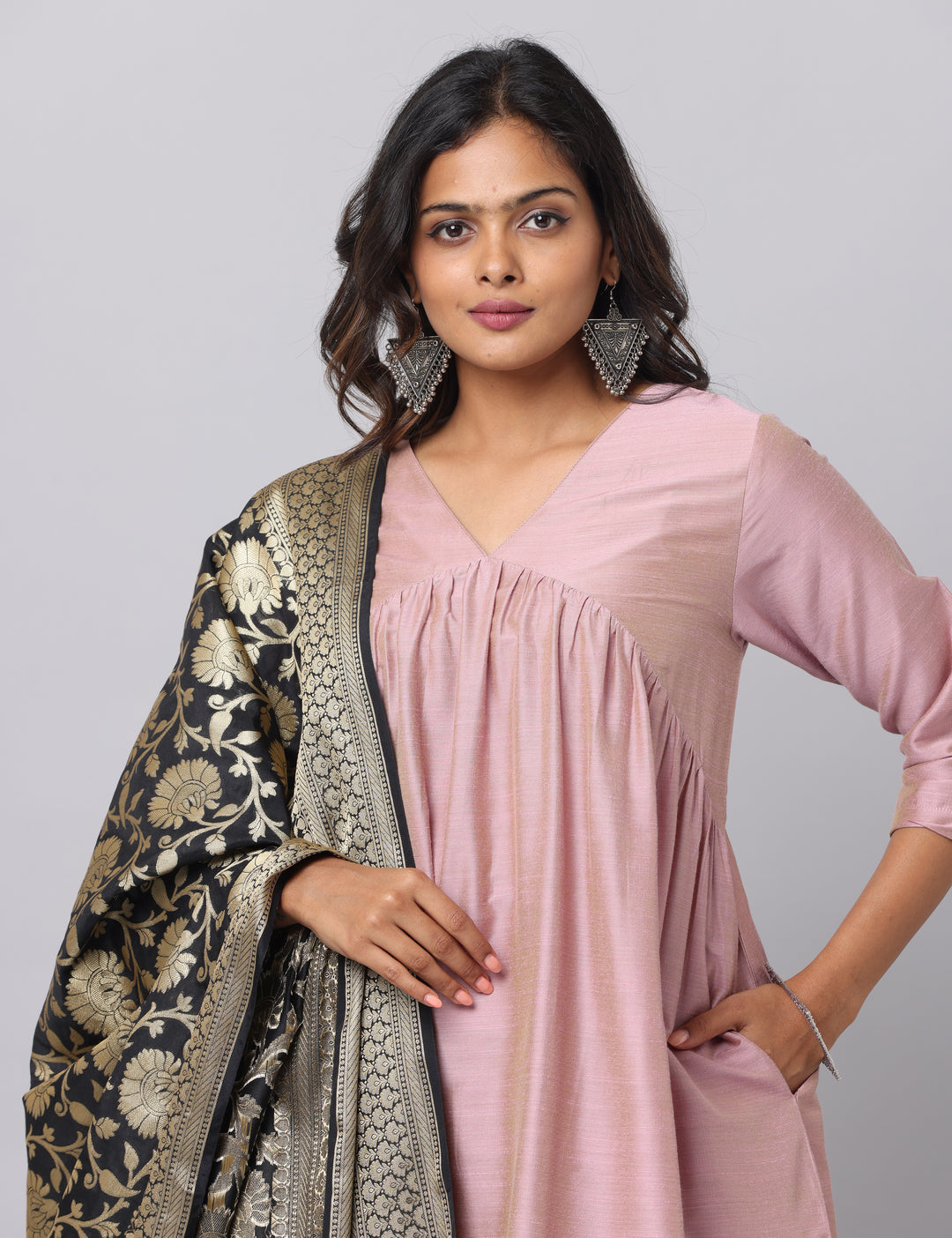 Elleora Gathered Cotton Silk Kurta Set Dusty Pink