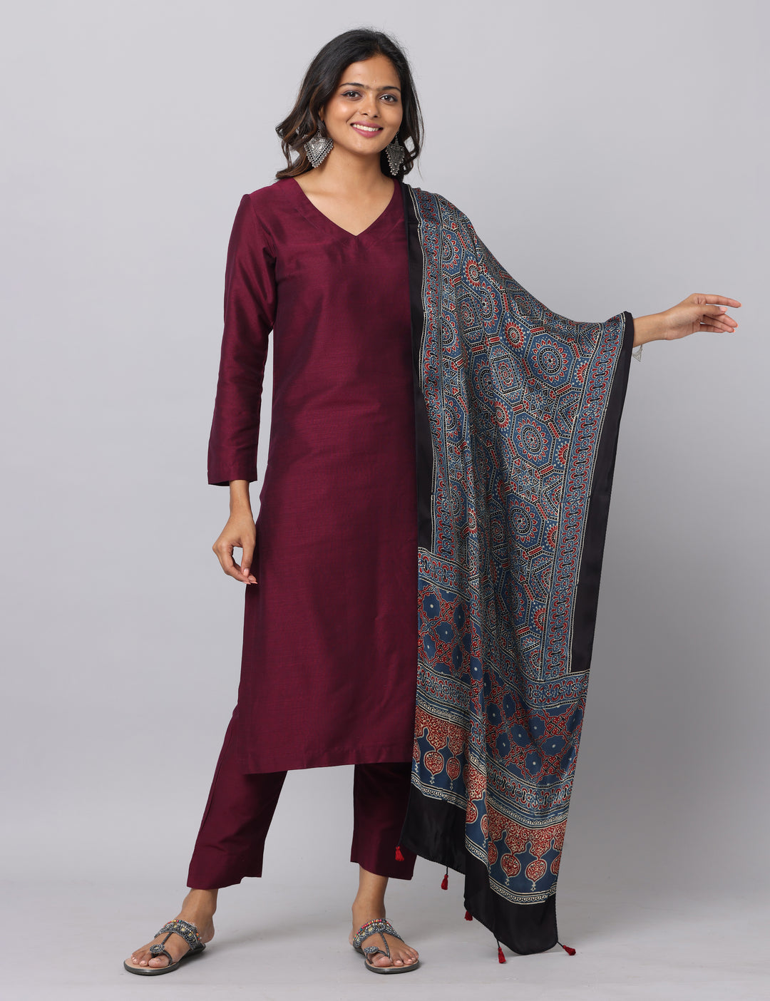 Elleora Regular Cotton Silk Kurta Set Wine