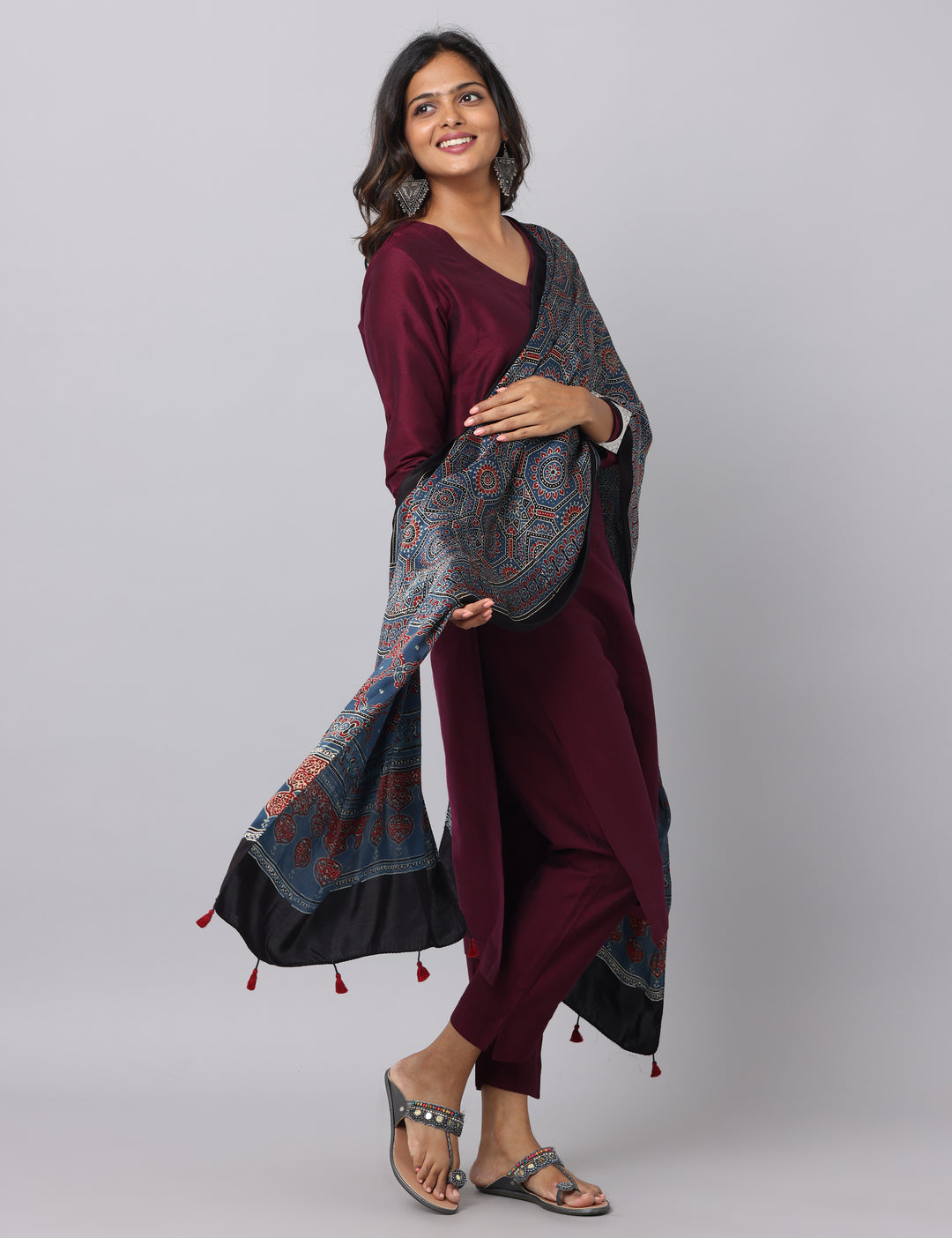 Elleora Regular Cotton Silk Kurta Set Wine