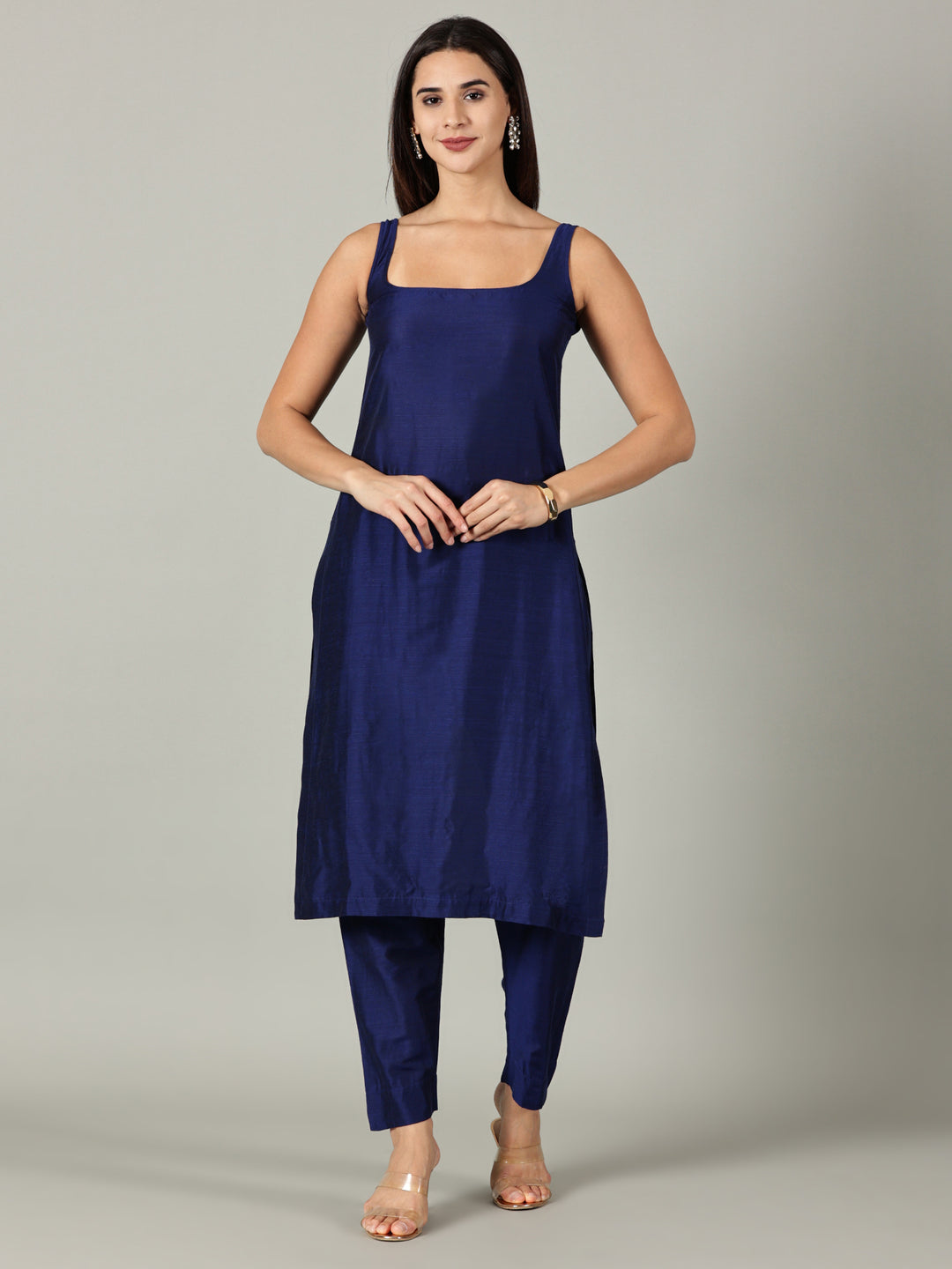 Elleora Royal Blue Sleeveless Cotton Silk Kurta Set