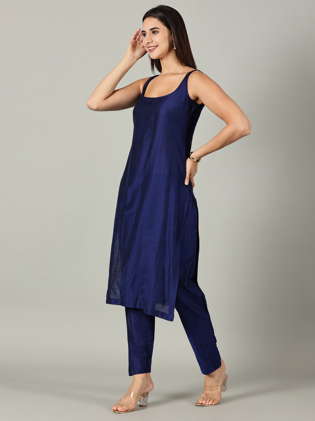 Elleora Royal Blue Sleeveless Cotton Silk Kurta Set