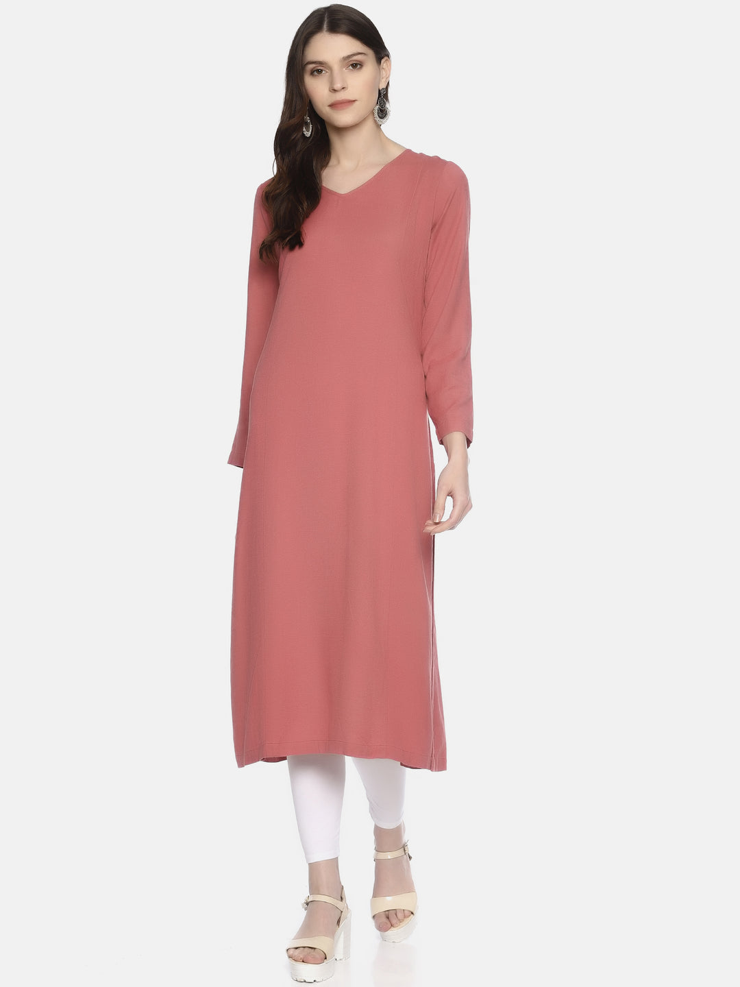 Elleora Ruby Radiance Solid Kurta