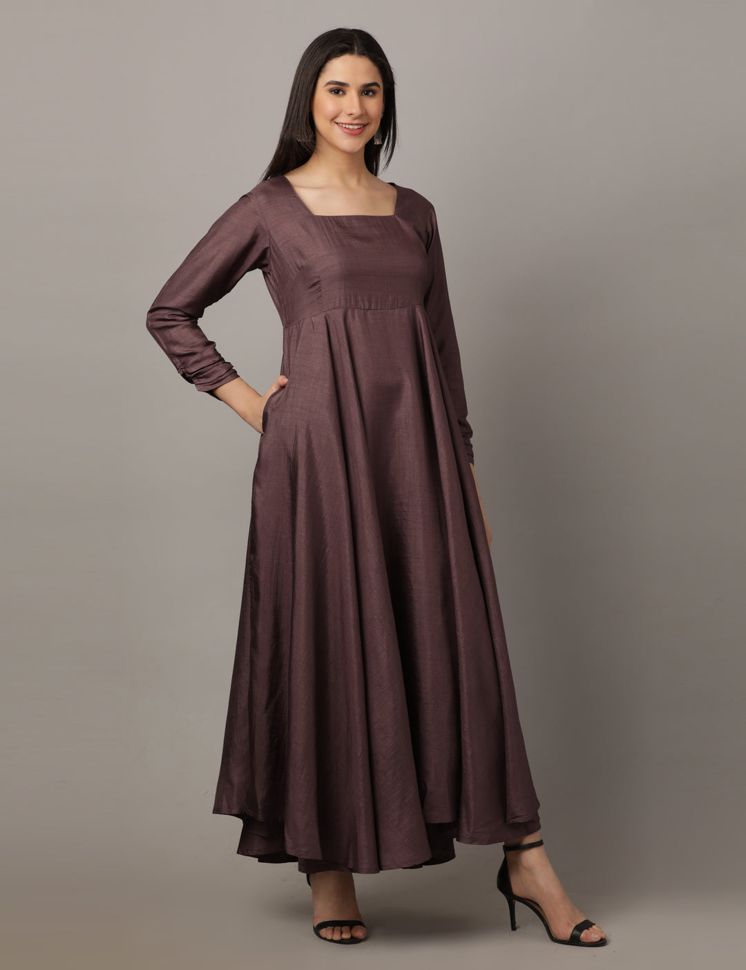 ELLEORA Designer Fit and flare Sqaure neck Gown - Dusty wine