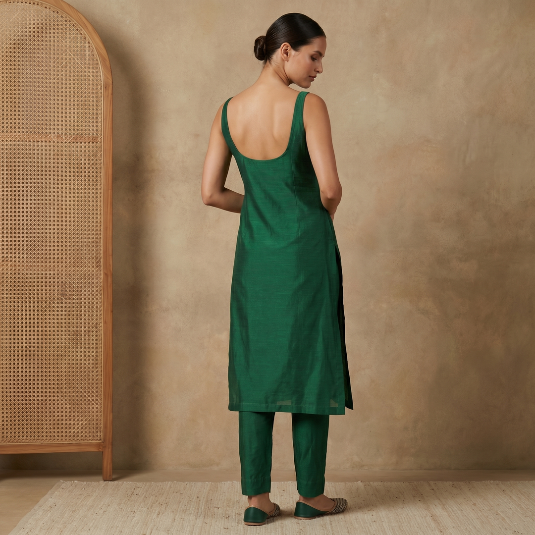 Sleeveless Edit : Bottal green