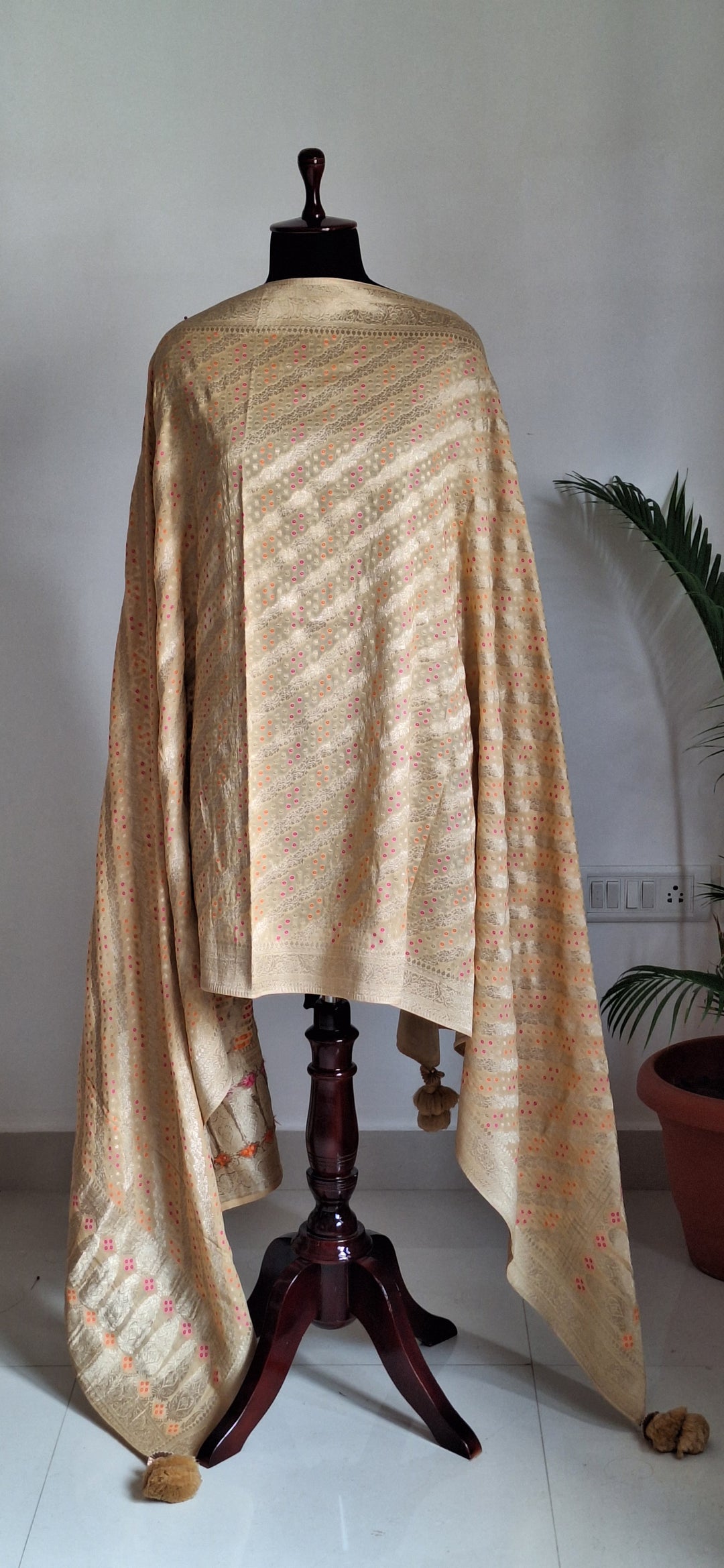 ELLEORA Georgette Viscose Banarasi Dupatta