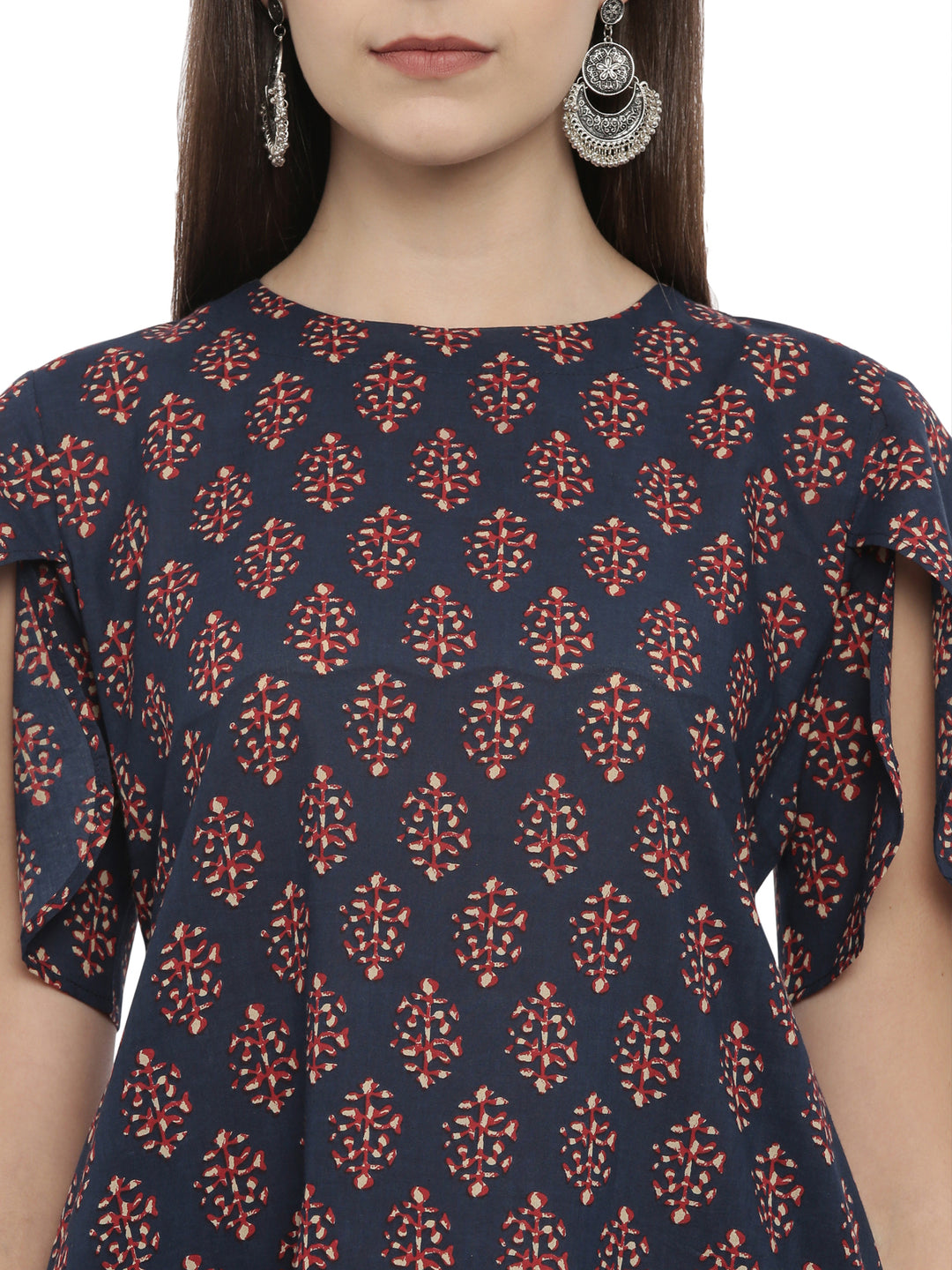 Printed Back Gathered Open Petal sleeve Kurta