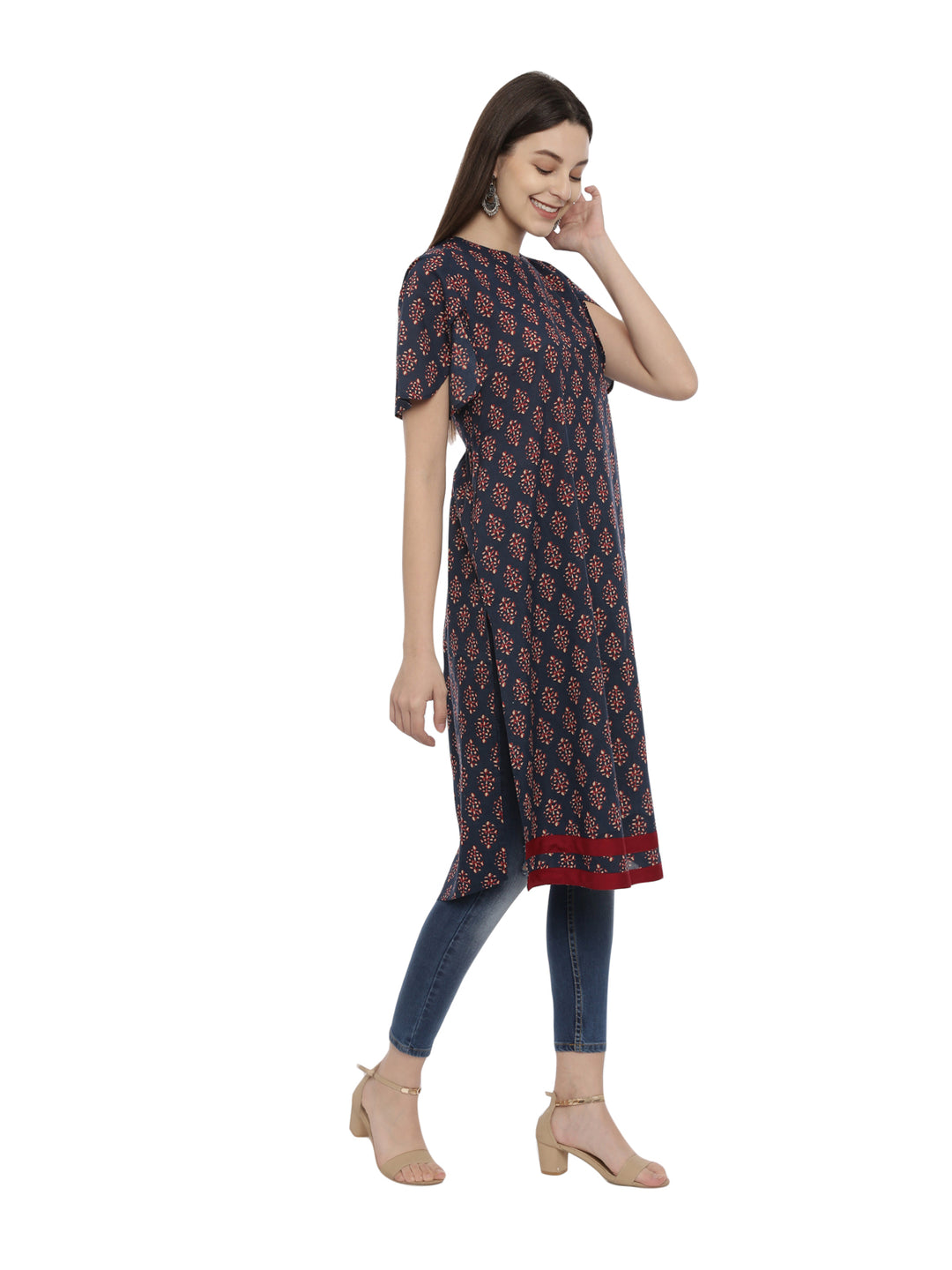 Printed Back Gathered Open Petal sleeve Kurta